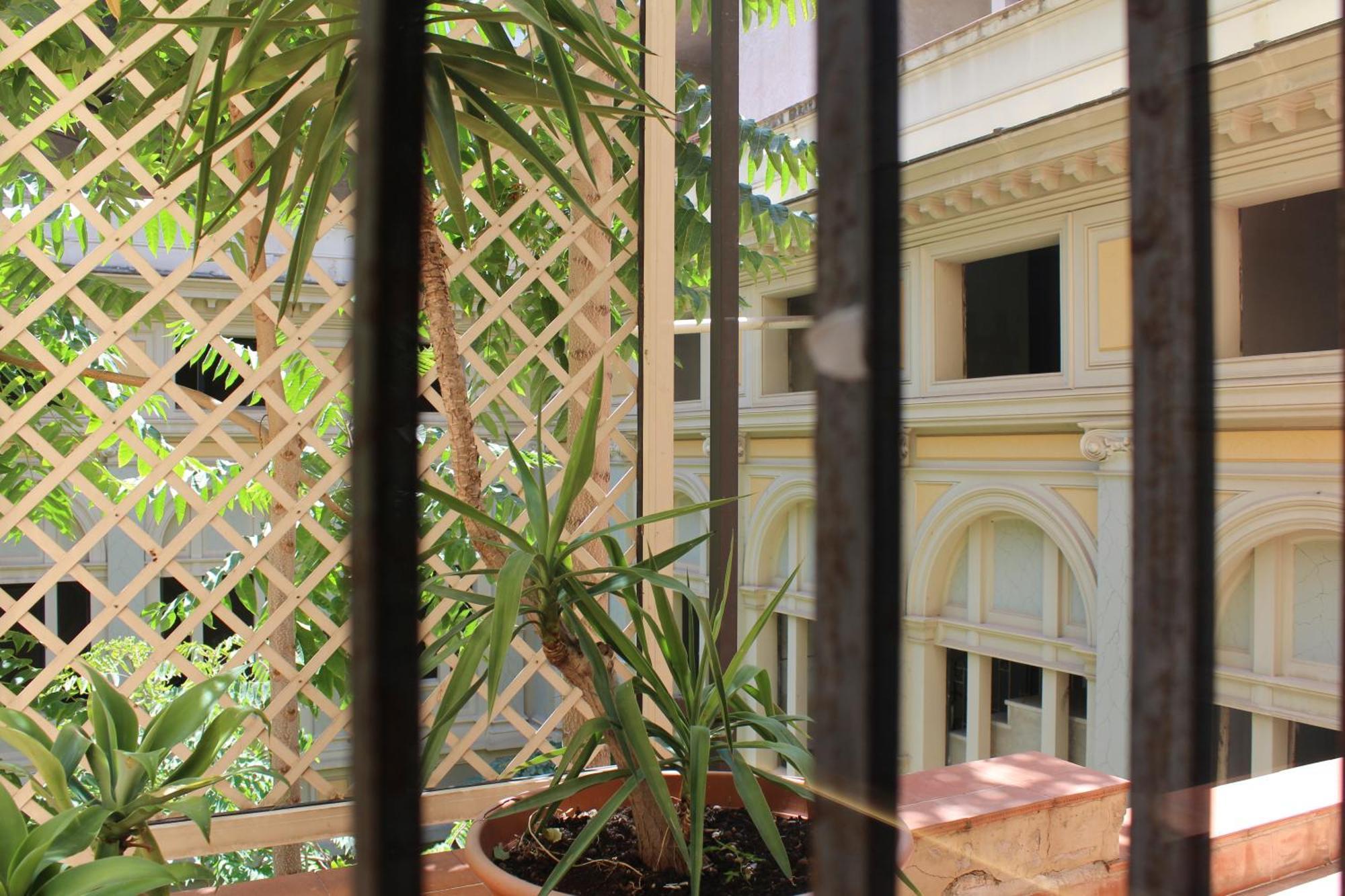 Falstaff Rooms & Suites ปาแลร์โม ภายนอก รูปภาพ