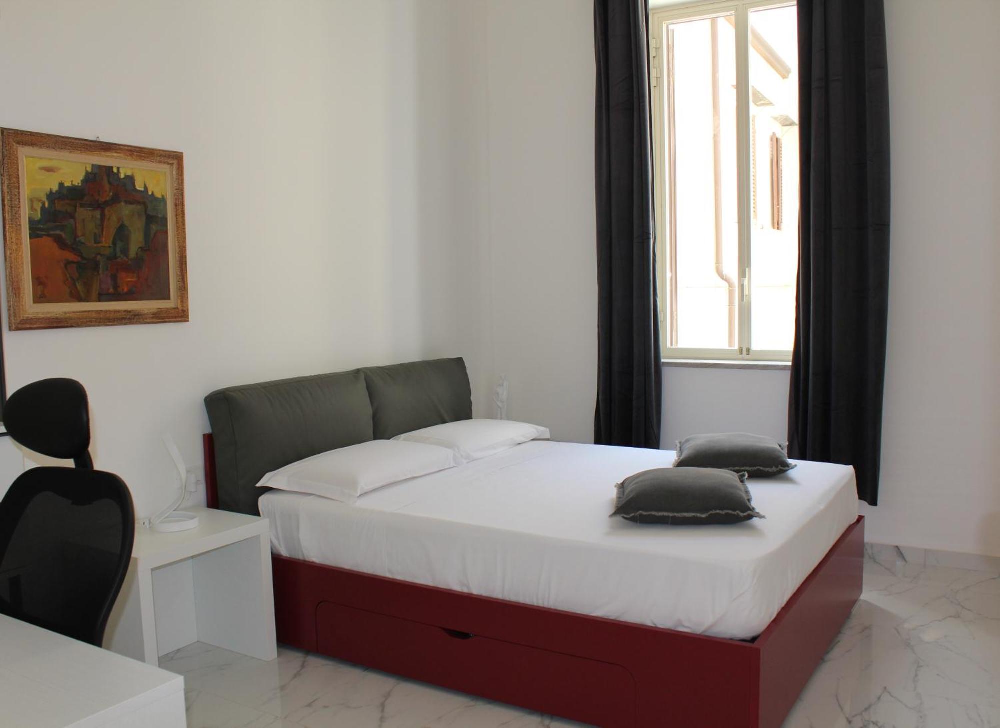 Falstaff Rooms & Suites ปาแลร์โม ภายนอก รูปภาพ