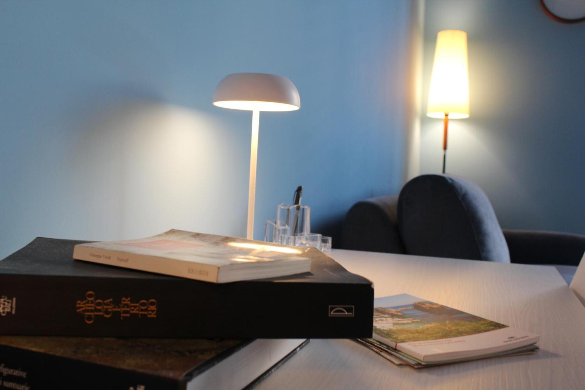 Falstaff Rooms & Suites ปาแลร์โม ภายนอก รูปภาพ